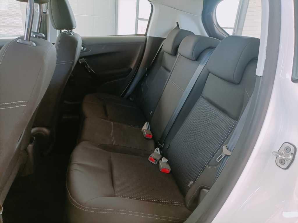  Peugeot 208 BlueHDi 100 S&S 5 porte Active NAVI 